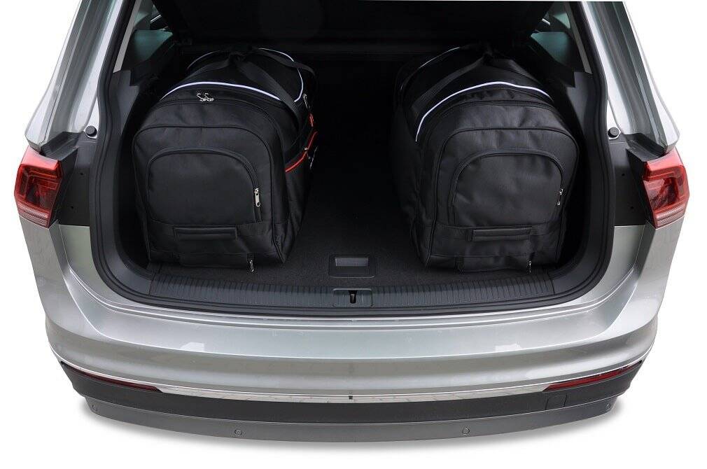 Vw TIGUAN 2016-2024 4-väskor Aero #färg_Svart