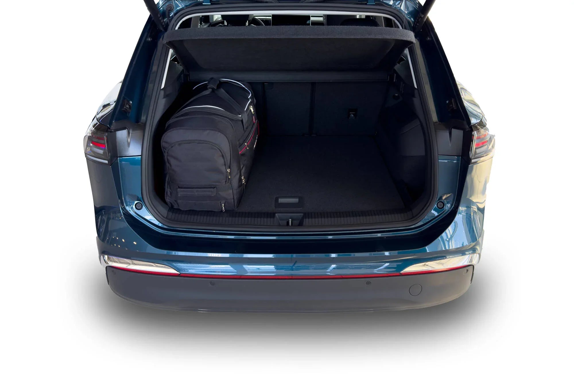 Vw TIGUAN 2024+ 4-väskor Aero #färg_Svart
