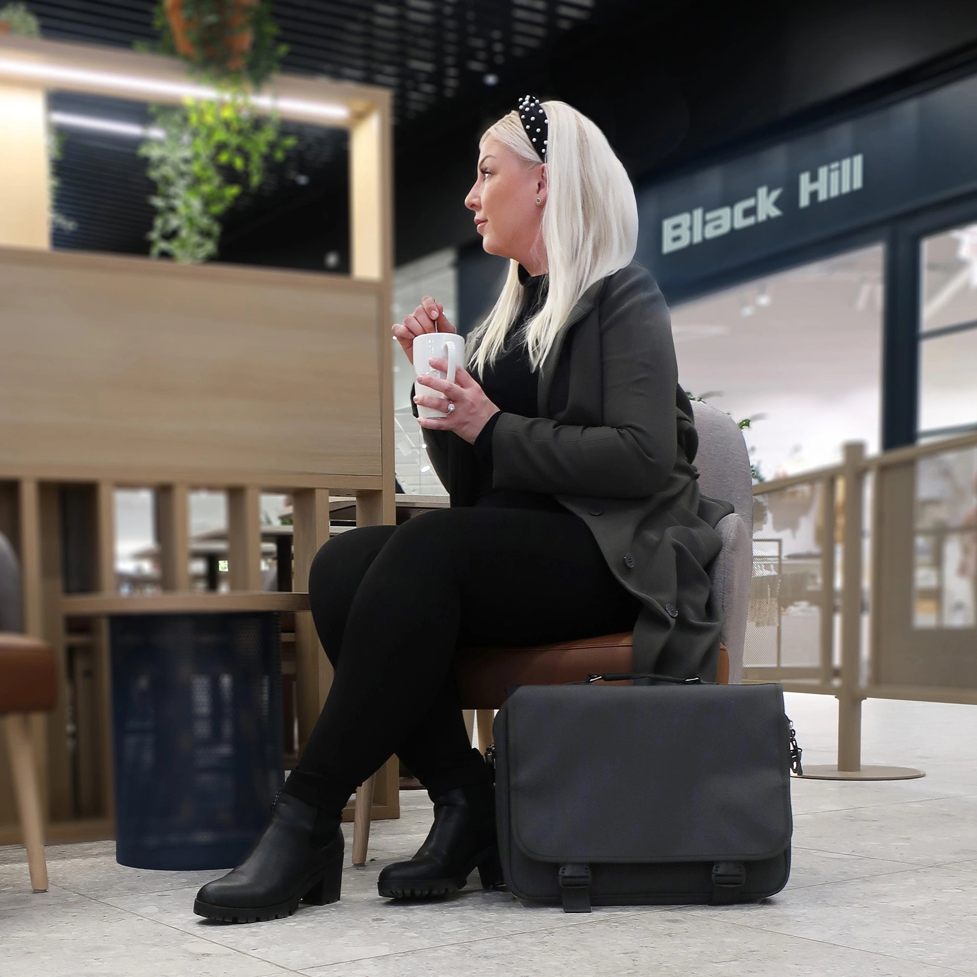 Black Hill - Haag - datorväska #Färg_Svart