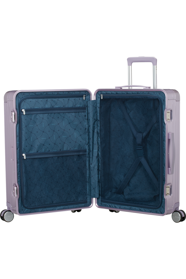 Soundbox Resväska med 4 hjul 68 CM #Färg_Stormy Lilac