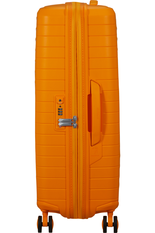 FastForward Resväska med 4 hjul 68 CM #Färg_Radiant Orange