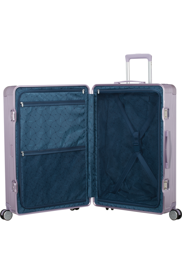 Soundbox Resväska med 4 hjul 77 CM #Färg_Stormy Lilac
