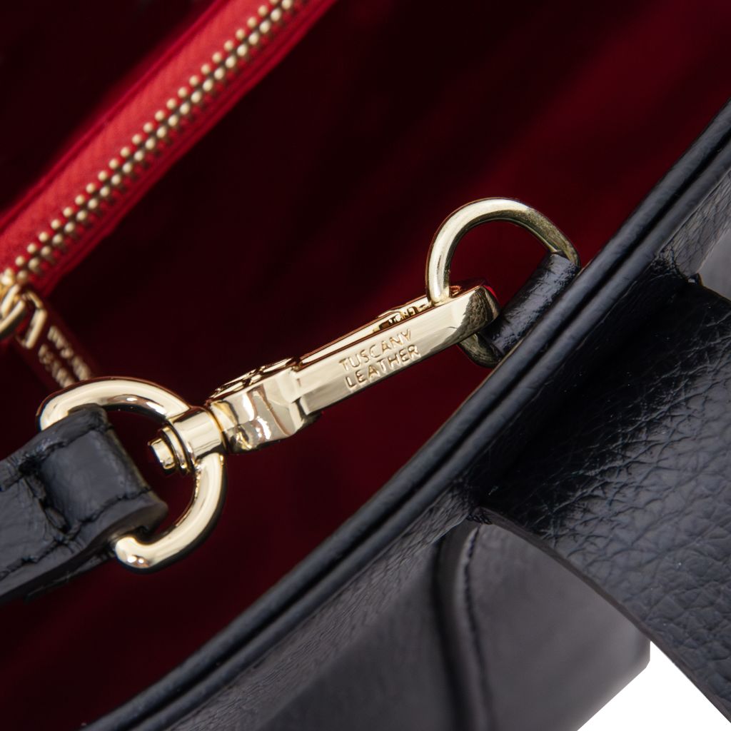 Tuscany Leather Callie Handväska #Färg_Svart