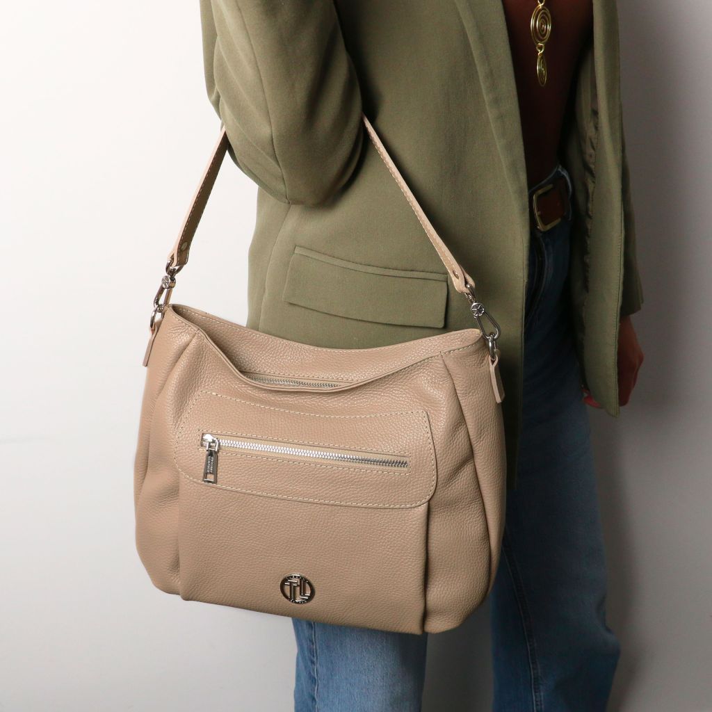 Tuscany Leather Brenda Handväska #Färg_Läppstift Rött