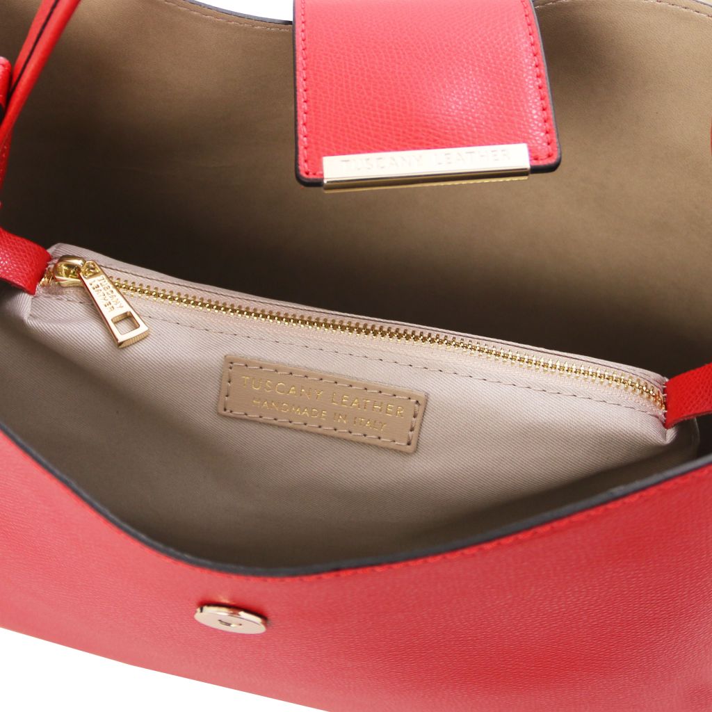 Tuscany Leather Clio Handväska #Färg_Läppstift Rött