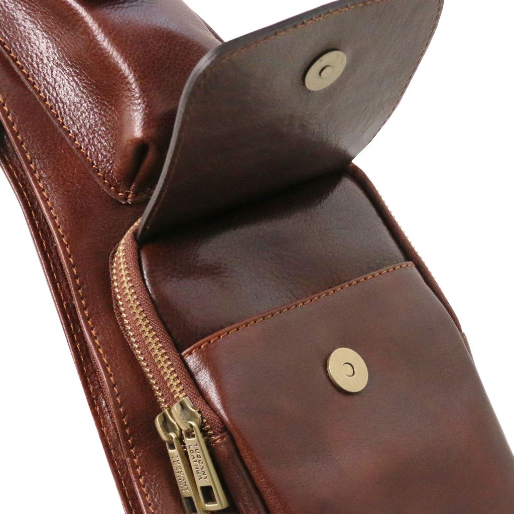 Tuscany Leather Crossover Slingväska #Färg_Brun