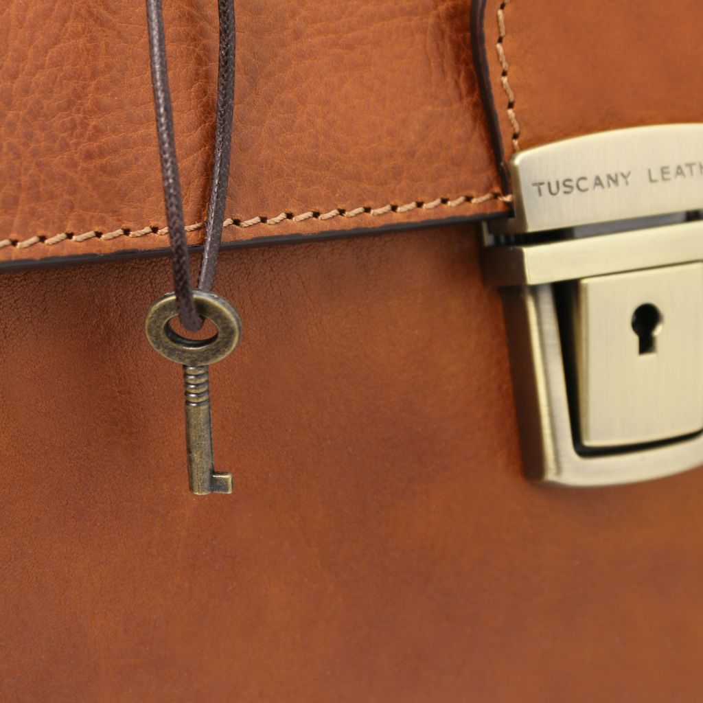 Tuscany Leather Giotto Doktorsväska #Färg_Cognac