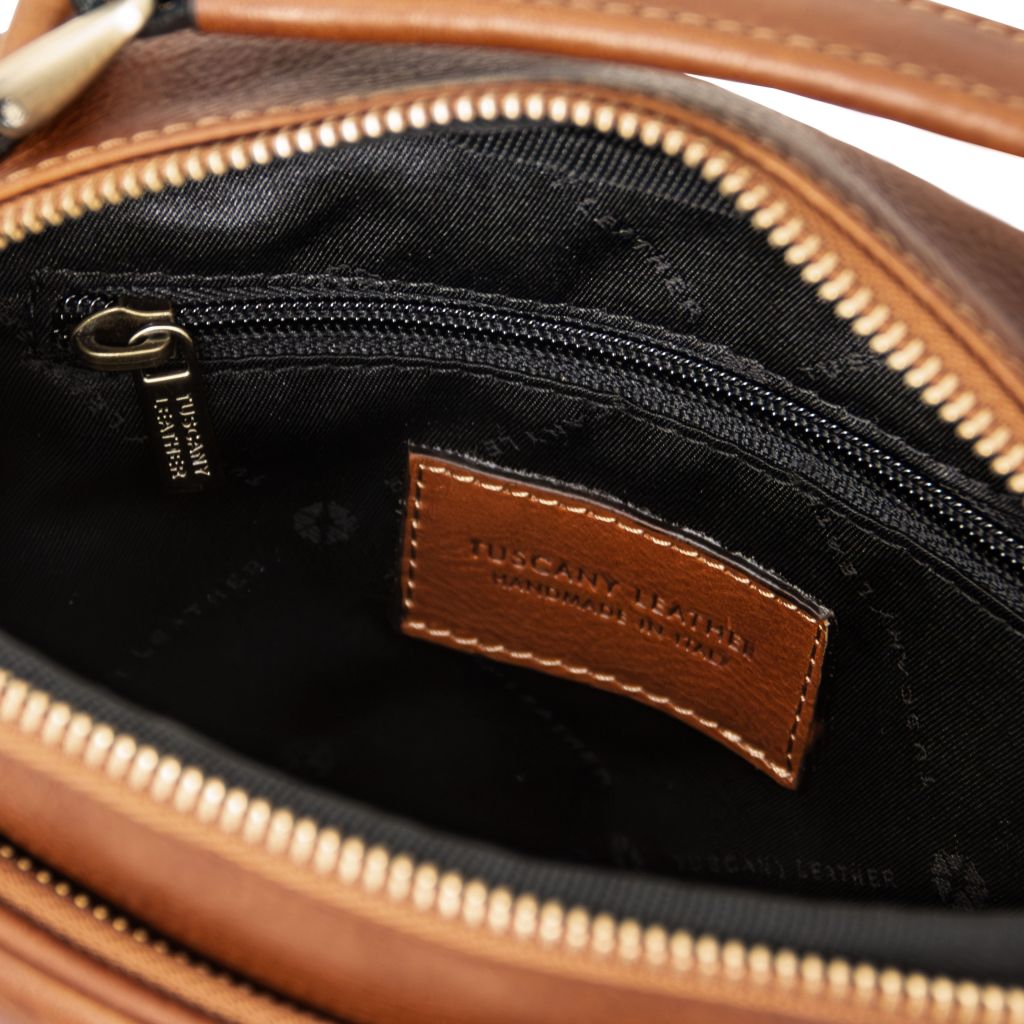 Tuscany Leather Paul Axelremsväska #Färg_Cognac