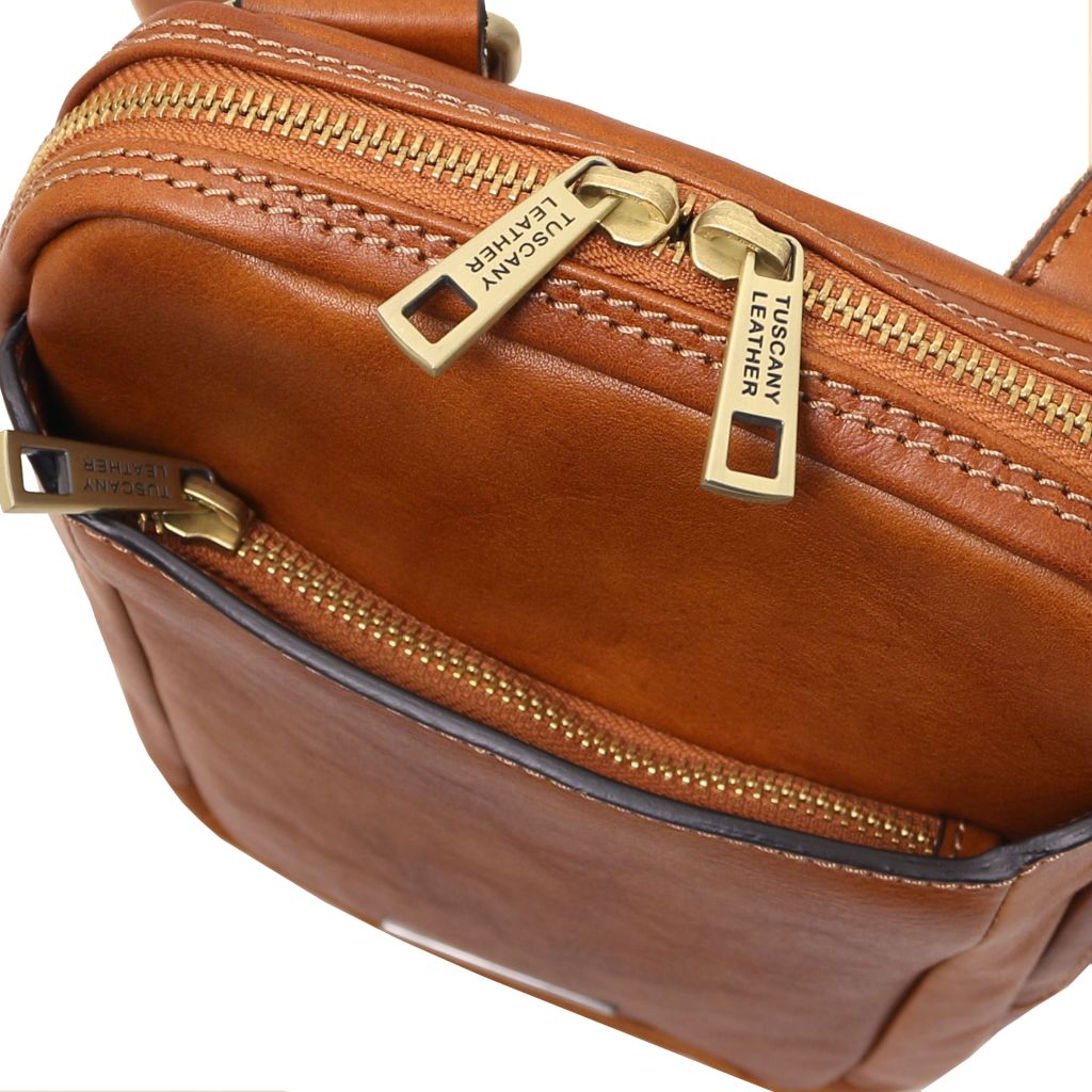 Tuscany Leather Mark Axelremsväska #Färg_Cognac
