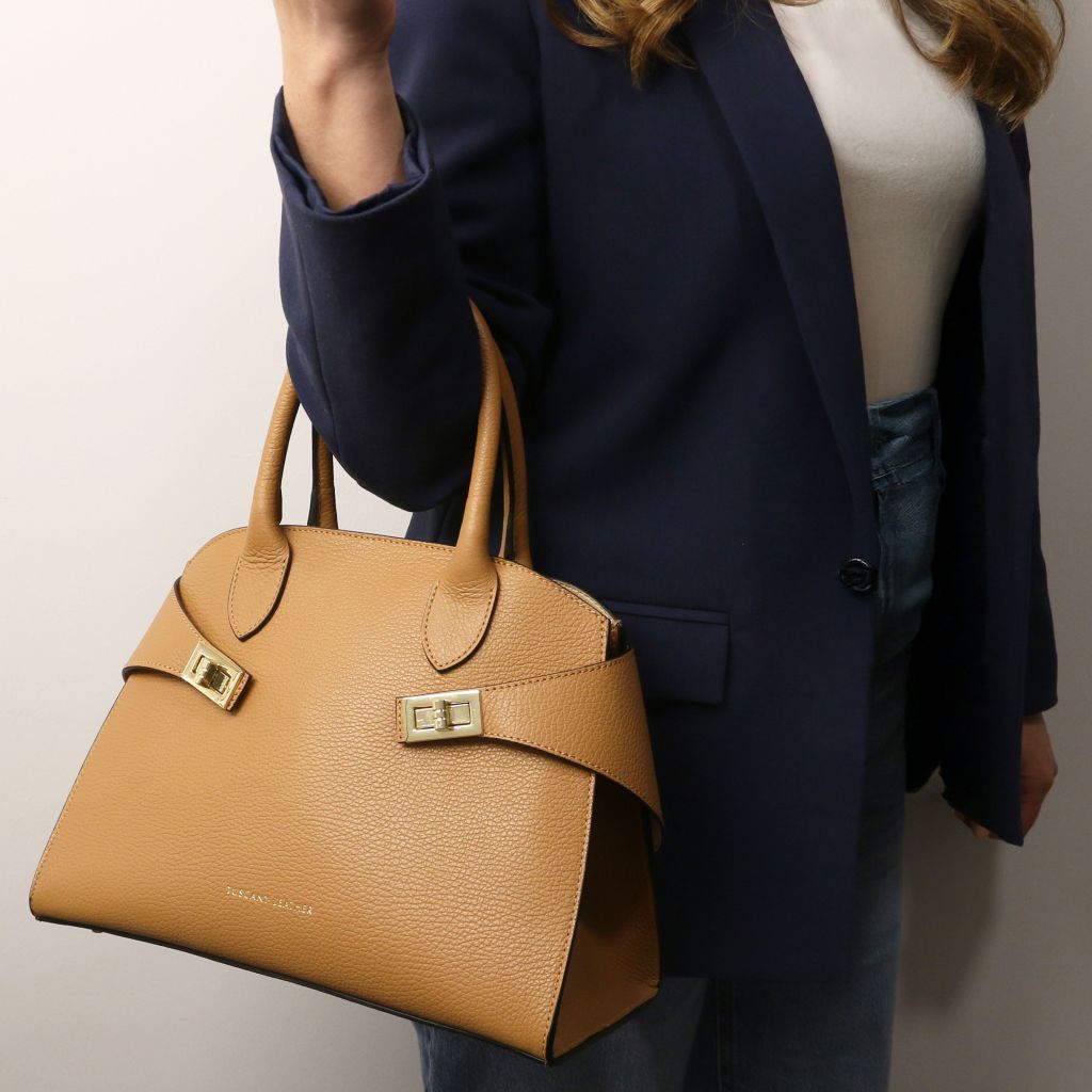 Tuscany Leather Coccola Handväska #Färg_Caramel Brun
