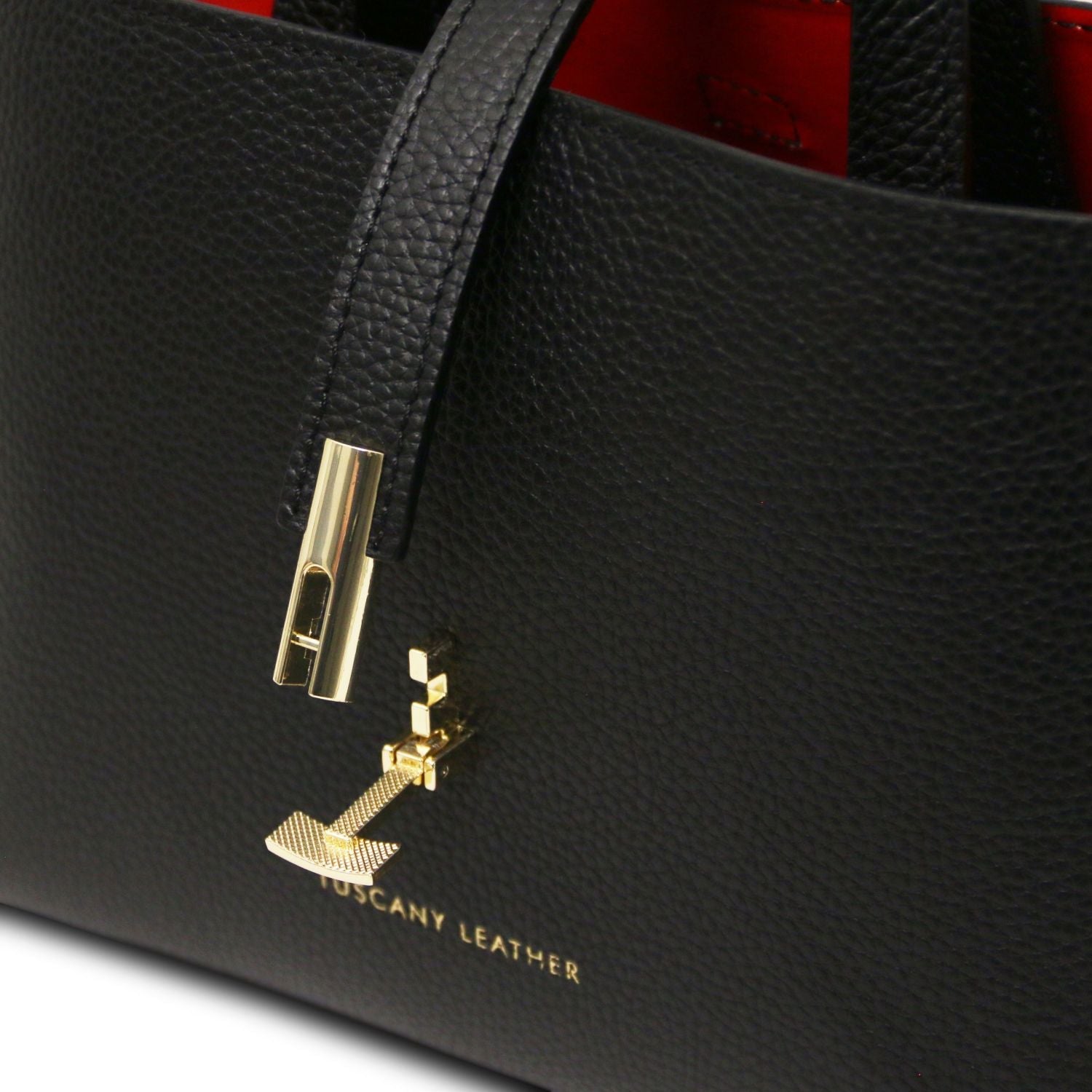 Tuscany Leather Agatha Handväska #Färg_Svart